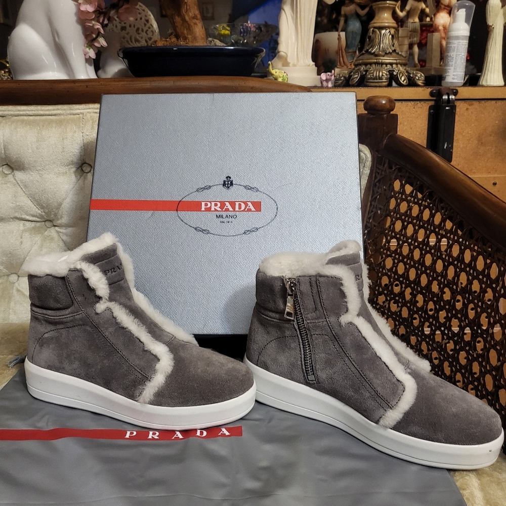 Authentic Brandnew Prada winter boots